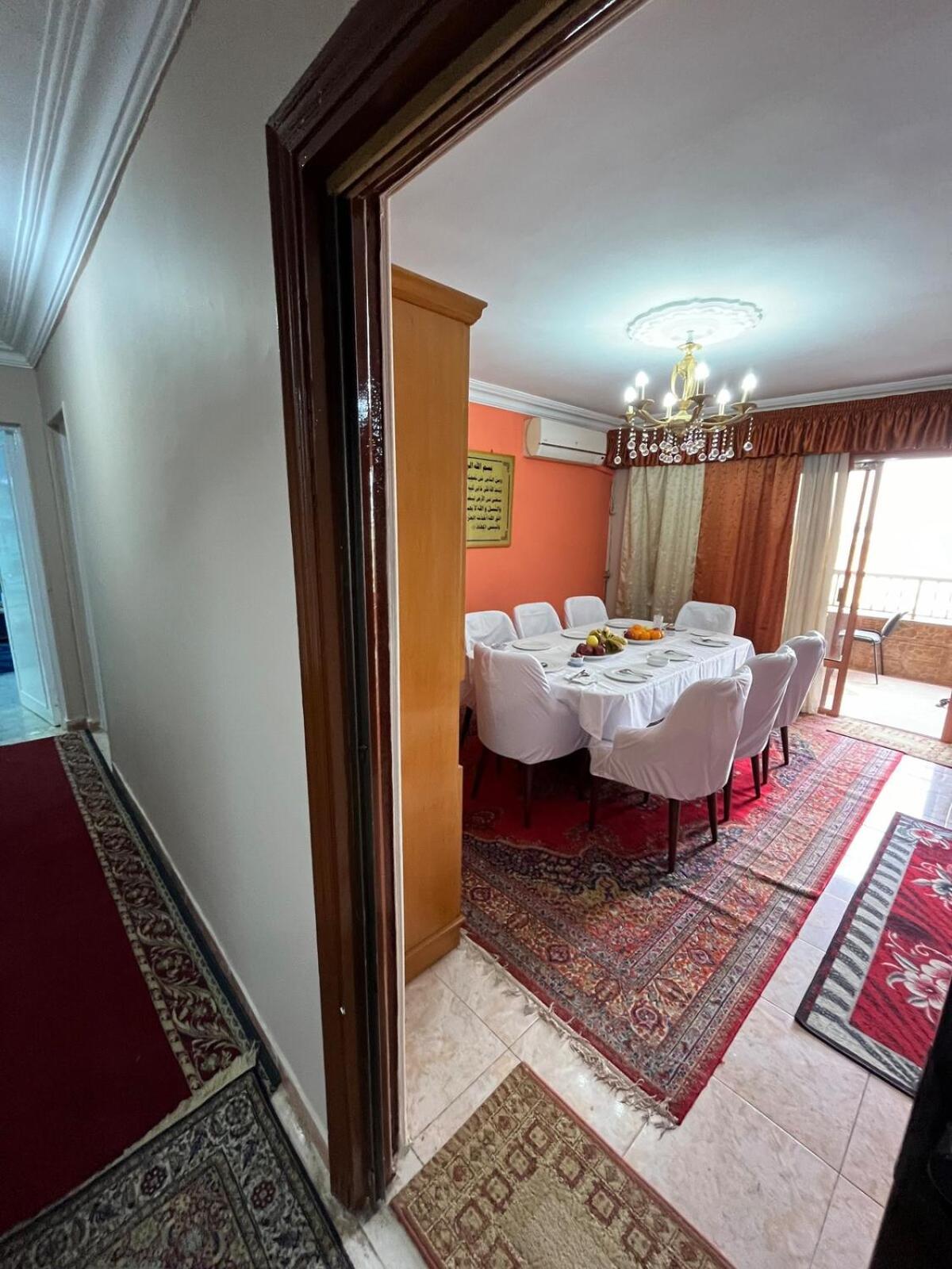 Spacious Apartment - Heliopolis 10Min From Airport Cairo Ngoại thất bức ảnh
